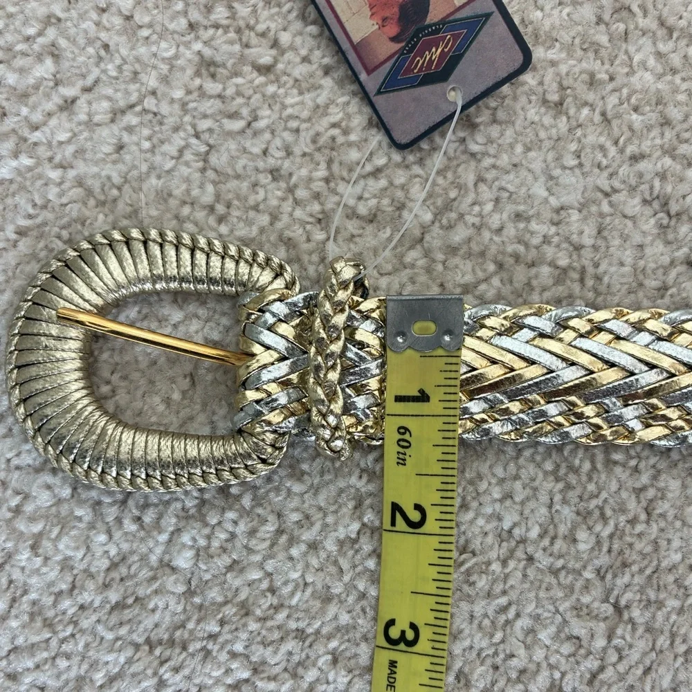 Vintage 80s Chic Belt